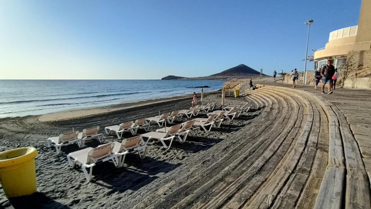 Views Of El Medano Beach, Two מראה חיצוני תמונה